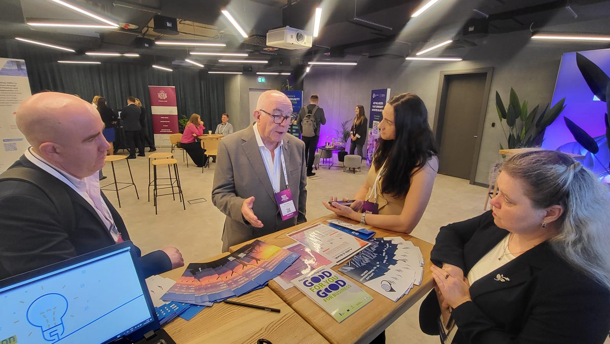 EEN_EU's tweet photo. 👥 Meet us at #DeepTechAtelier 2026 in Riga! 🇱🇻
@EEN_Latvia is on site to support startups and SMEs looking to grow internationally, find partners, and turn innovation into business opportunities.
If you’re attending, come say hello at the stand 👋 #EENCanHelp https://t.co/xv9ZtwRNsT