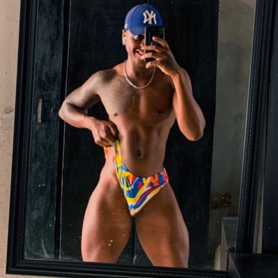GIFT MASHABA SEXIEST MAN, tweet media