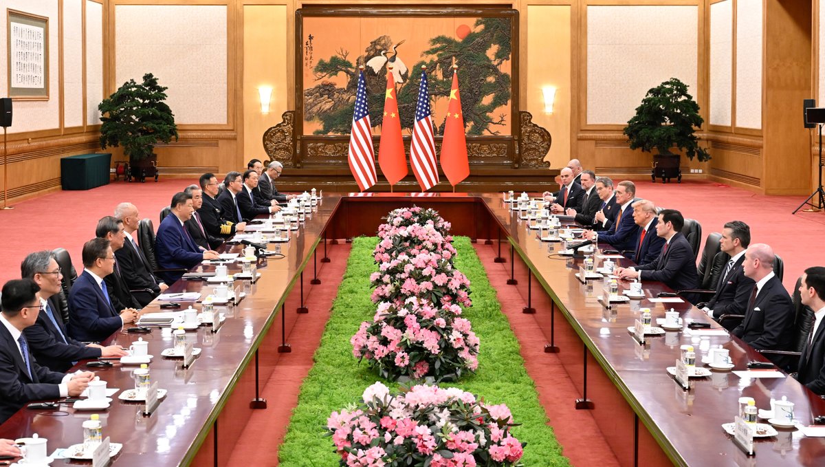 XisMoments's tweet photo. #XiJinping #XiGuests #ChinaUS 
@realDonaldTrump https://t.co/Z6b2M74NVz