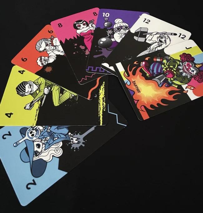 \お知らせ/ ゲームマーケット2026春 ブース: 【T12(Mazy Machine)】 日程:土曜日のみ こちらを販売します: ●カードゲーム『ミナゴロ7』/2500円 「殺しの七並べ」をアレンジしたパーティーゲーム! ●『ミナゴロ7』アートブック/500円 どうぞよろしくお願いいたします!