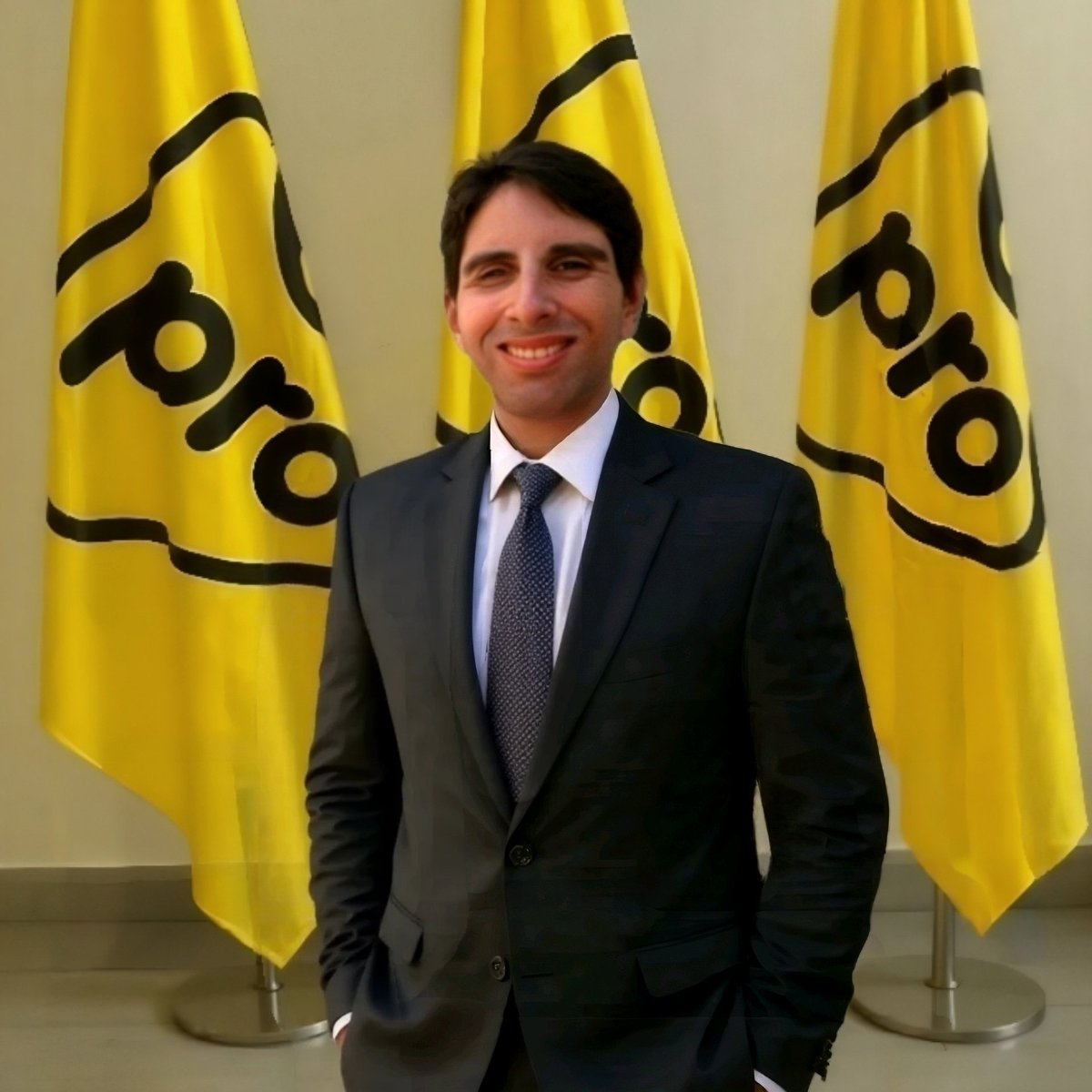 Daniel Alarcón tweet media