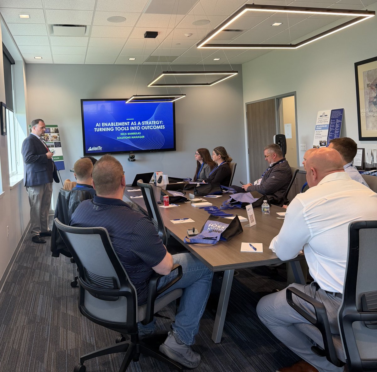 elevity_it's tweet photo. Thank you to everyone who attended @GordonFlesch's Appleton open house! 

Special thanks to Nick for sharing how the strategic use of AI tools and technology can produce effective and strategic outcomes. https://t.co/gtGG0psLTi