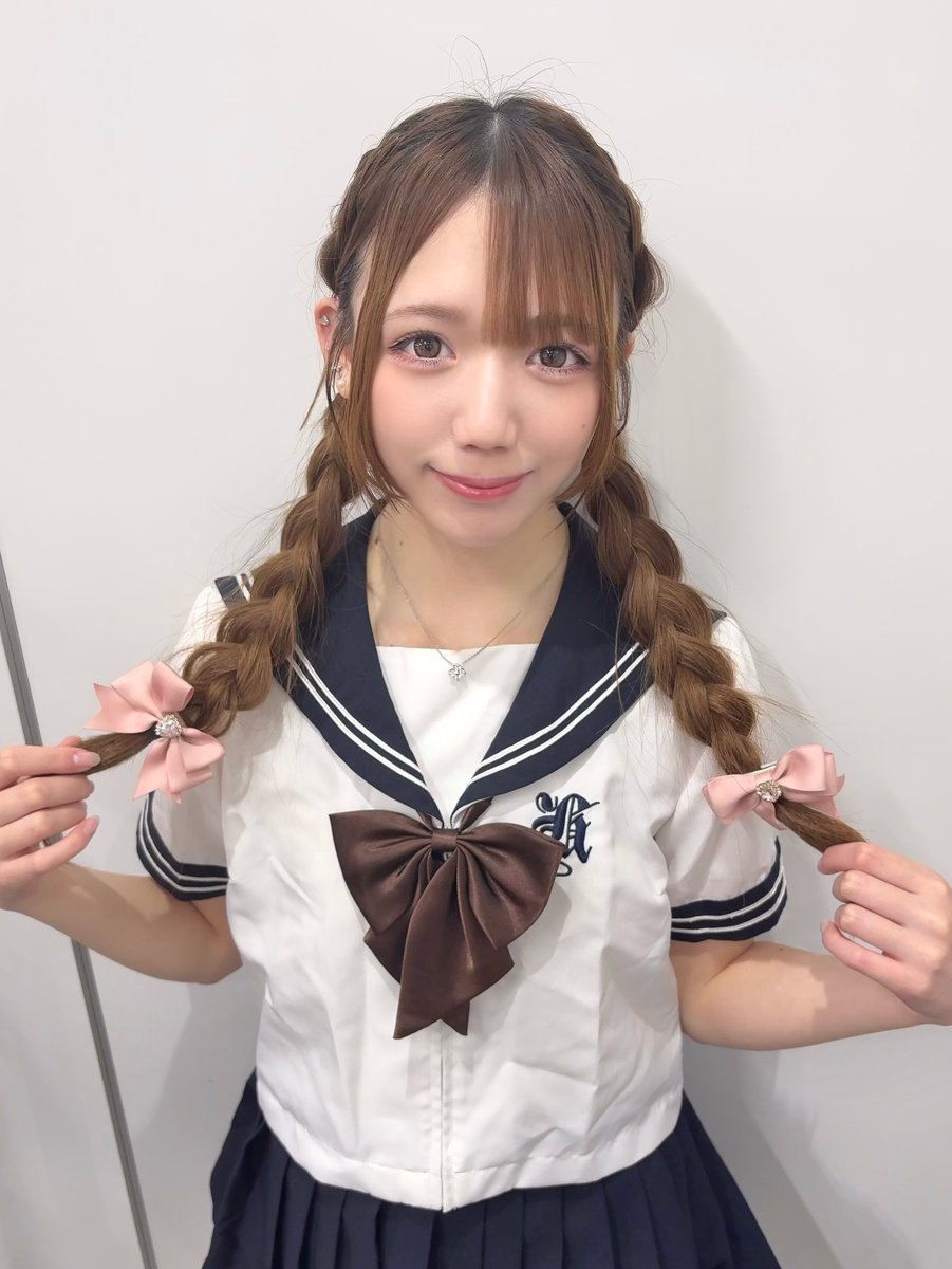 ∞(｡ ¨̮ ｡)∞