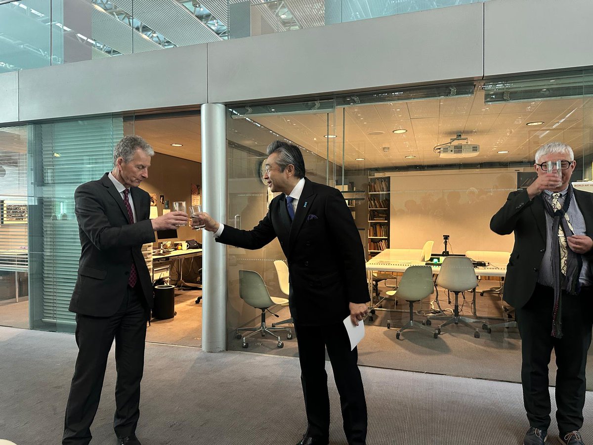 Hiroshi Suzuki tweet media