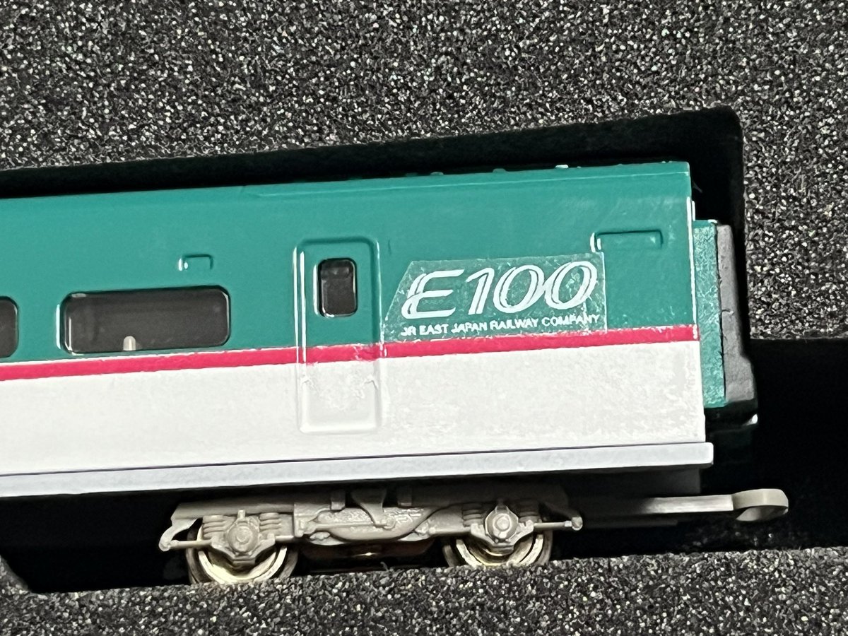 無事決まりました(^^) 
ゼファー400  機関良好車　ラメフレーク　車検8年9月　C2 このマークをお譲りしたい。