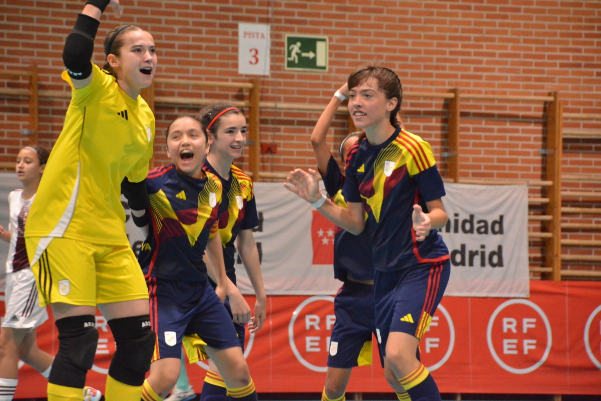 Federació Catalana de Futbol tweet media