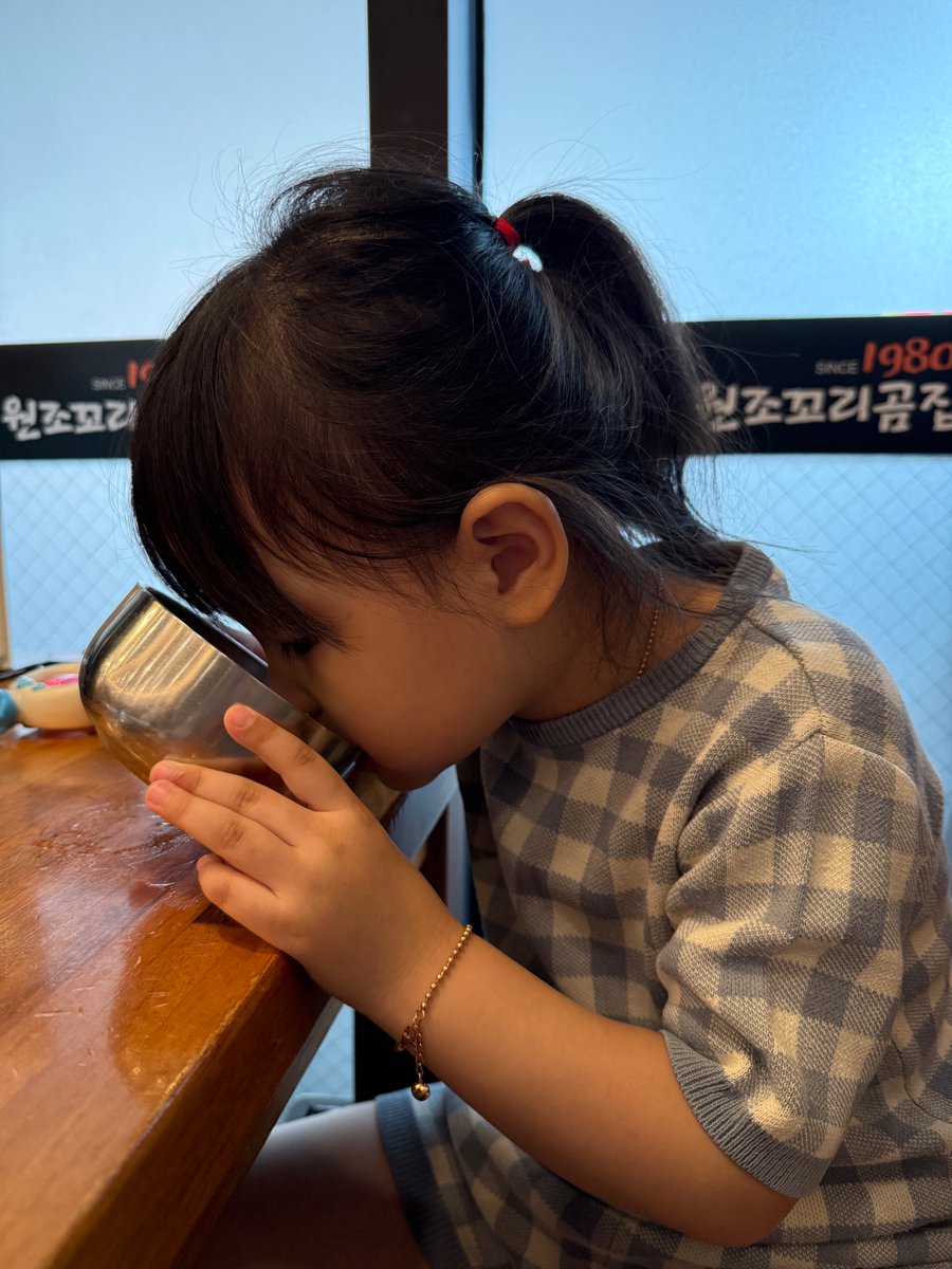 캉델 tweet media