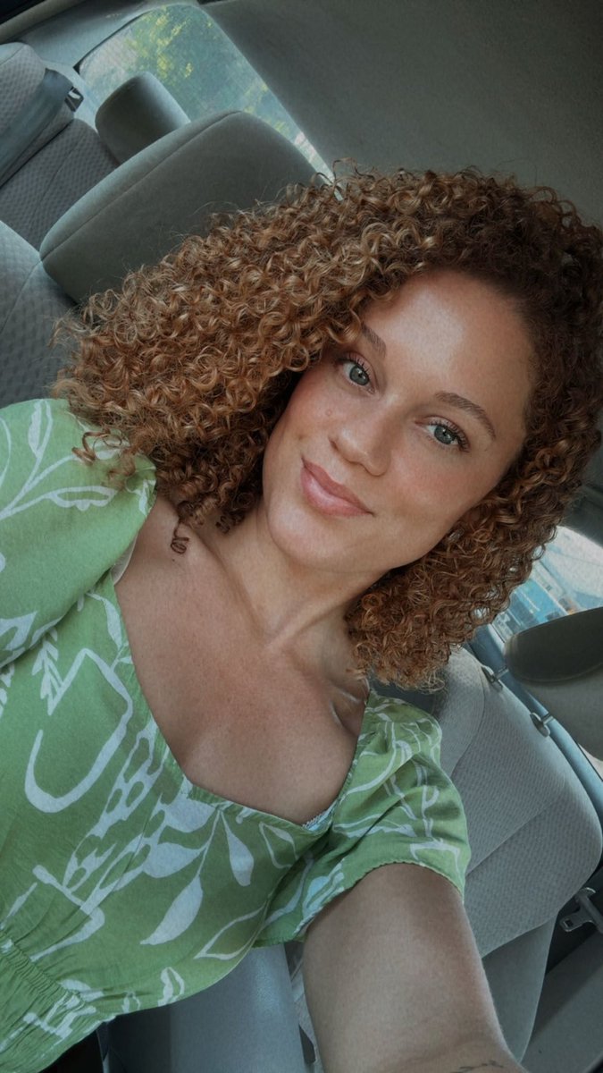Gabrielle Barnhill tweet media