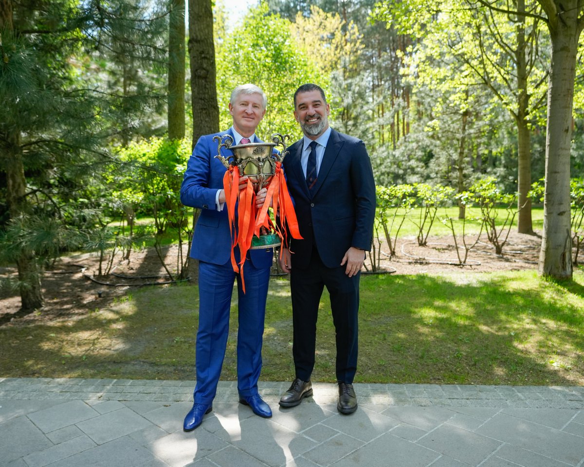 FC SHAKHTAR ENGLISH tweet media