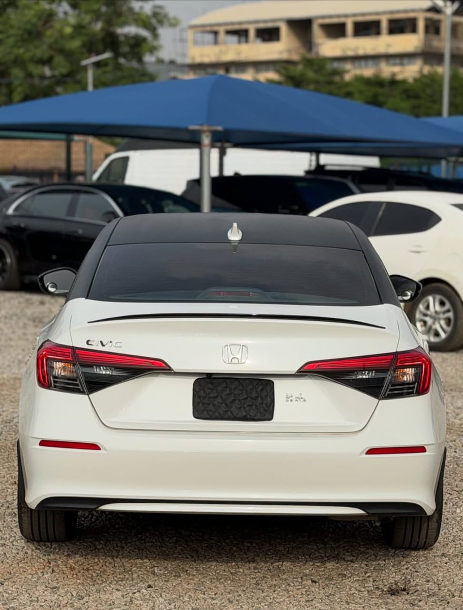 Onyitex Autos tweet media