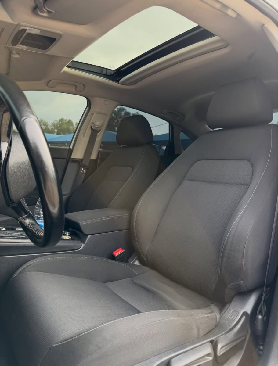 Onyitex Autos tweet media