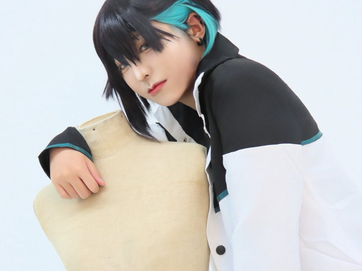 ひいらぎ様 ⚠︎︎卒業済み cos 💻💙 photo📸様 @qK5v7M7J0c84184 ちゃん