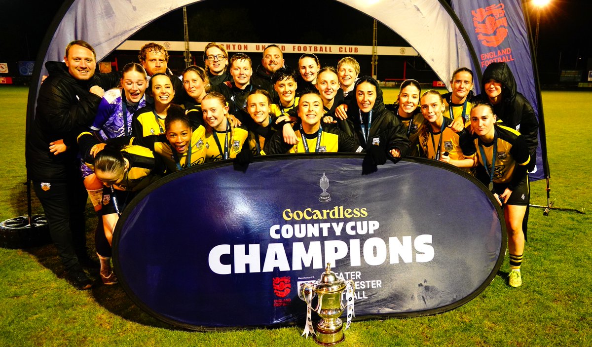 Manchester_FA's tweet photo. A selection of photos from the @GoCardless Women's Challenge Cup Final between @CheadleStingers and @MancunianUnity are now available to view on our Facebook page 🏆
Thank you to Chris Dyson for capturing the action 📸
#MFAChallengeCup | #CHEMAN https://t.co/AdwIFnz32W