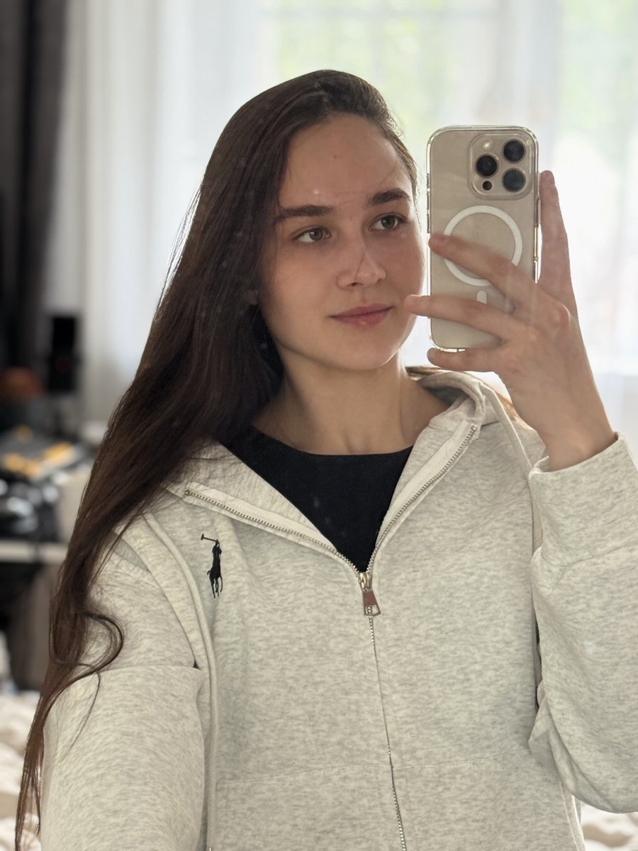 Sofia tweet media