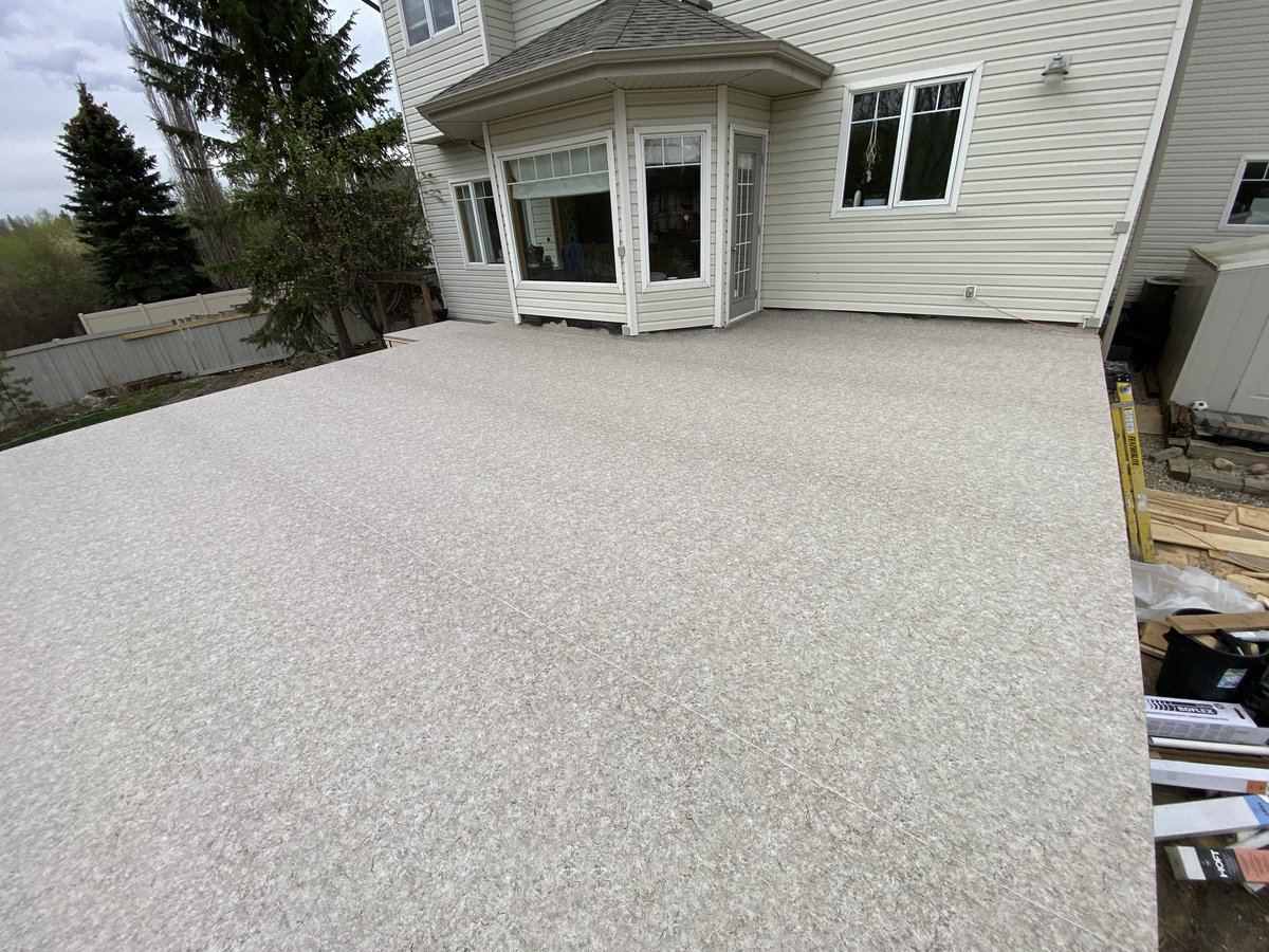decks_appeal's tweet photo. DekSmart vinyl in Venetian Taupe https://t.co/UaWeMMiIhK
