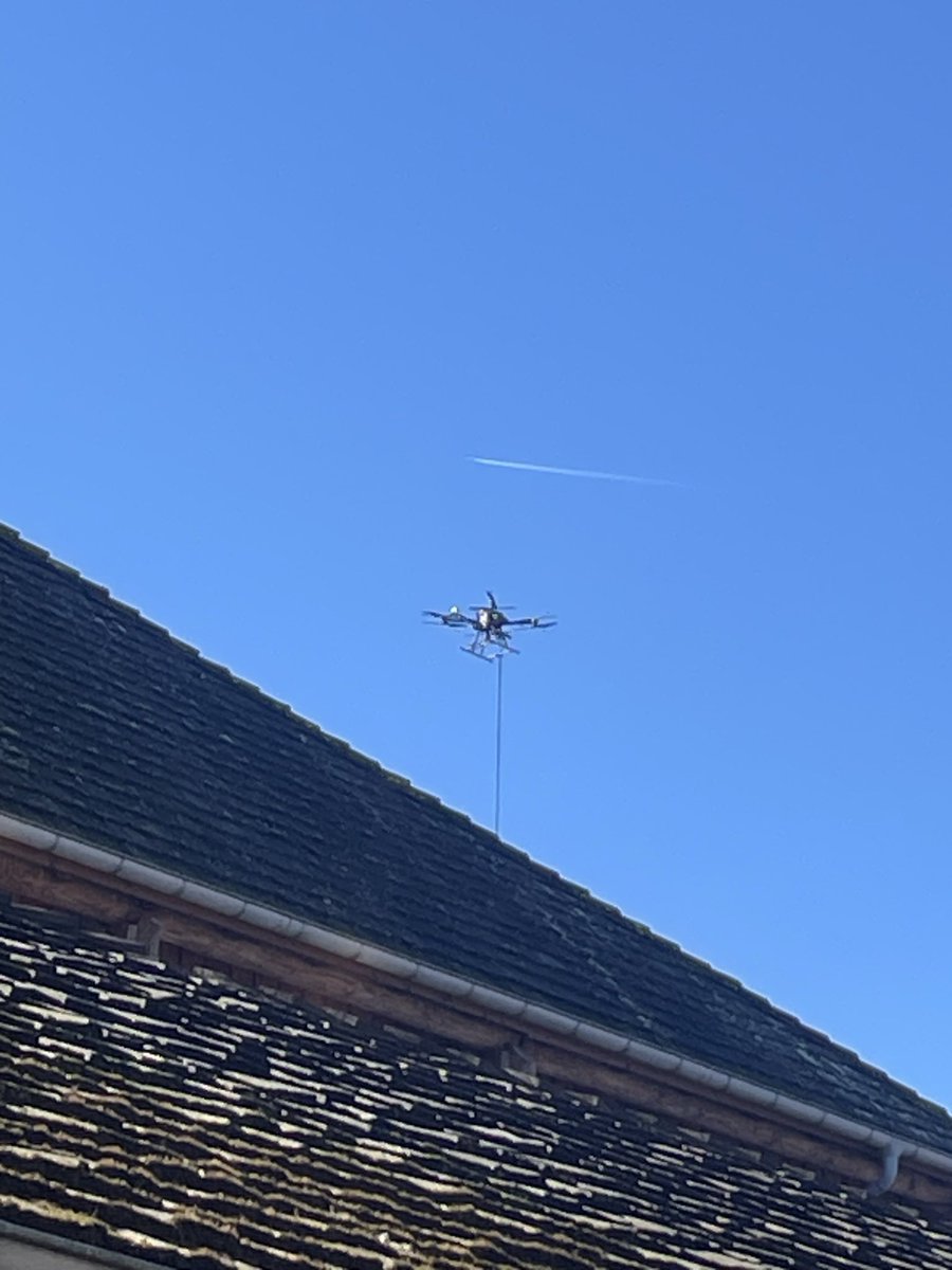 sochard2's tweet photo. @NeVerLAnd_4EV3R Ça tombe bien les drones ils s’en servent déjà pour les hôtels et on commence par le Ranch 🙂 et sinon le parc s’est un peu le tiens aussi il me semble en étant Cast donc parfois être critique c’est bien aussi d’essayer de se renseigner avant https://t.co/BMC6WoXZj7