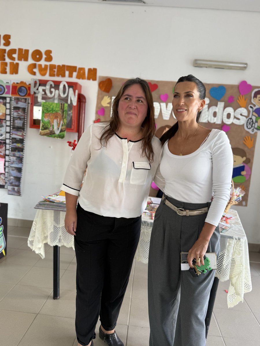 mariauriondo's tweet photo. Semana de la Educación Hospitalaria y Domiciliaria 🏥

En el marco de la celebración del Día Internacional del niño hospitalizado participé de este emotivo acto, donde la premisa de esta semana fue visibilizar y acompañar las actividades de capacitación y continuidad pedagógica. https://t.co/H0SHMgDGw9