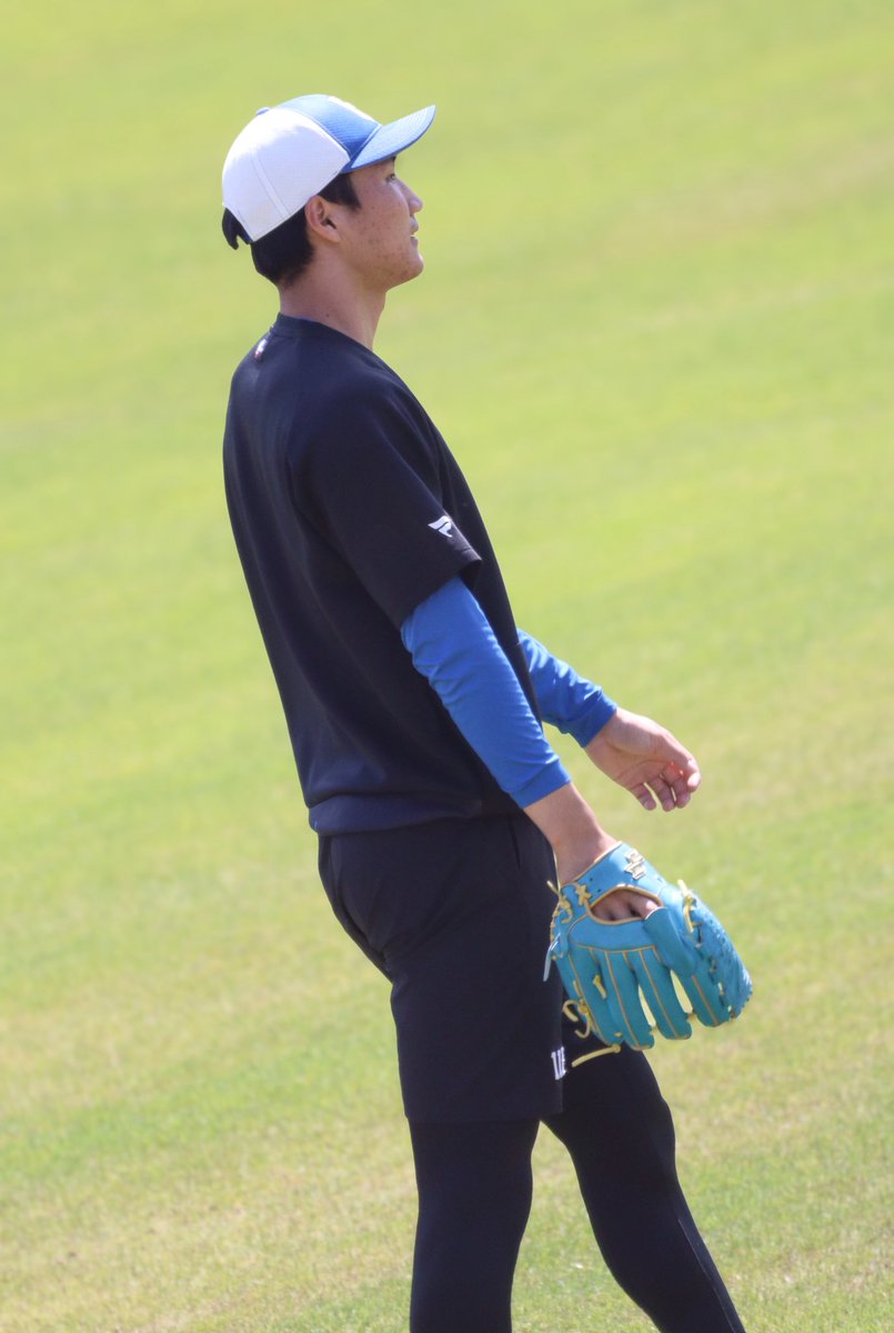 マ ユ ズミ tweet media