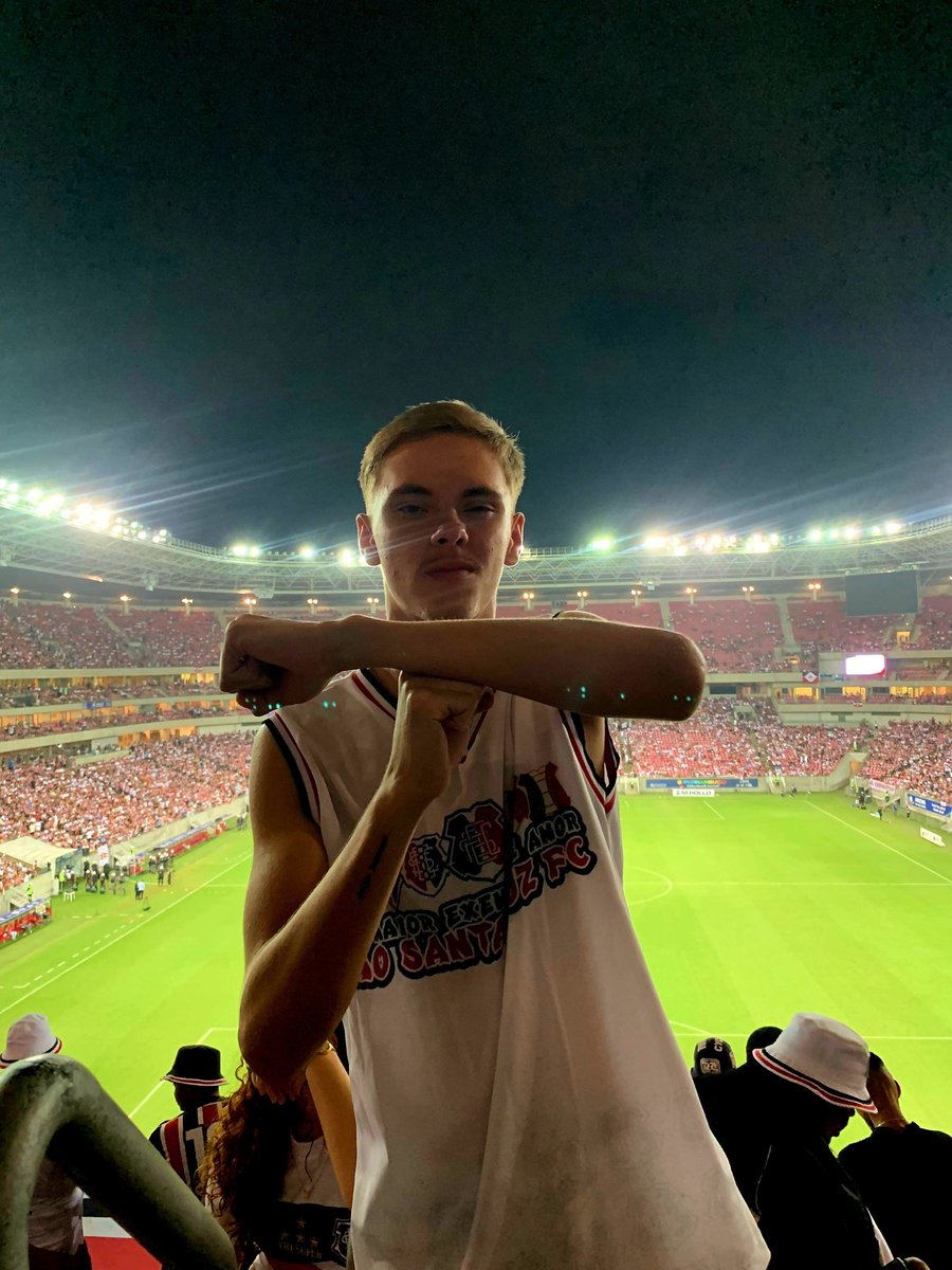 sxtzz1x's tweet photo. @SantaCruzFC Das antigaaaa 🇾🇪 https://t.co/6JuXtEbjL0