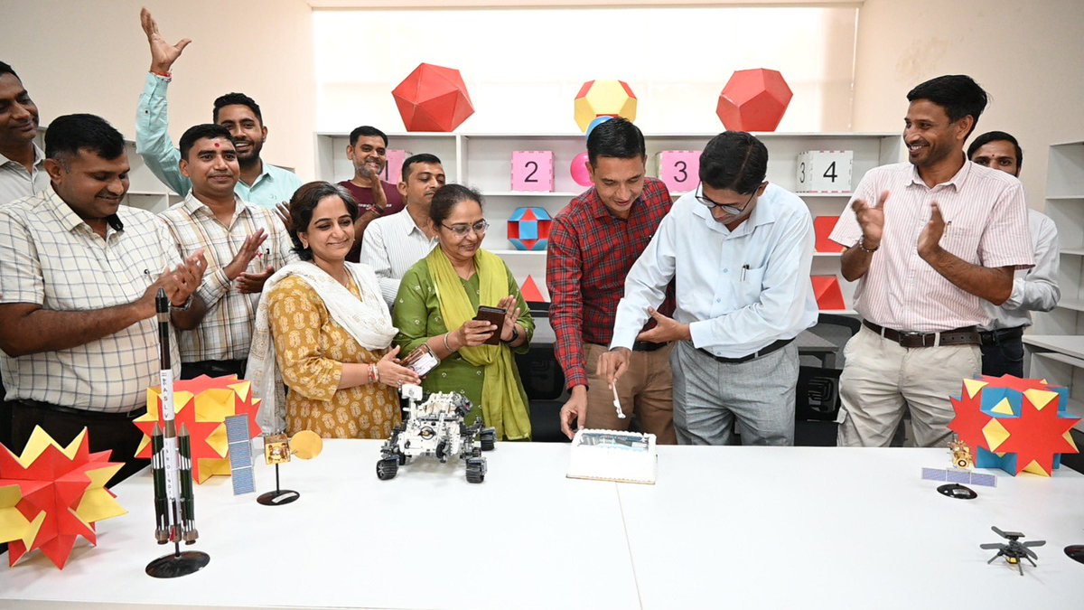 Gujarat Science City tweet media