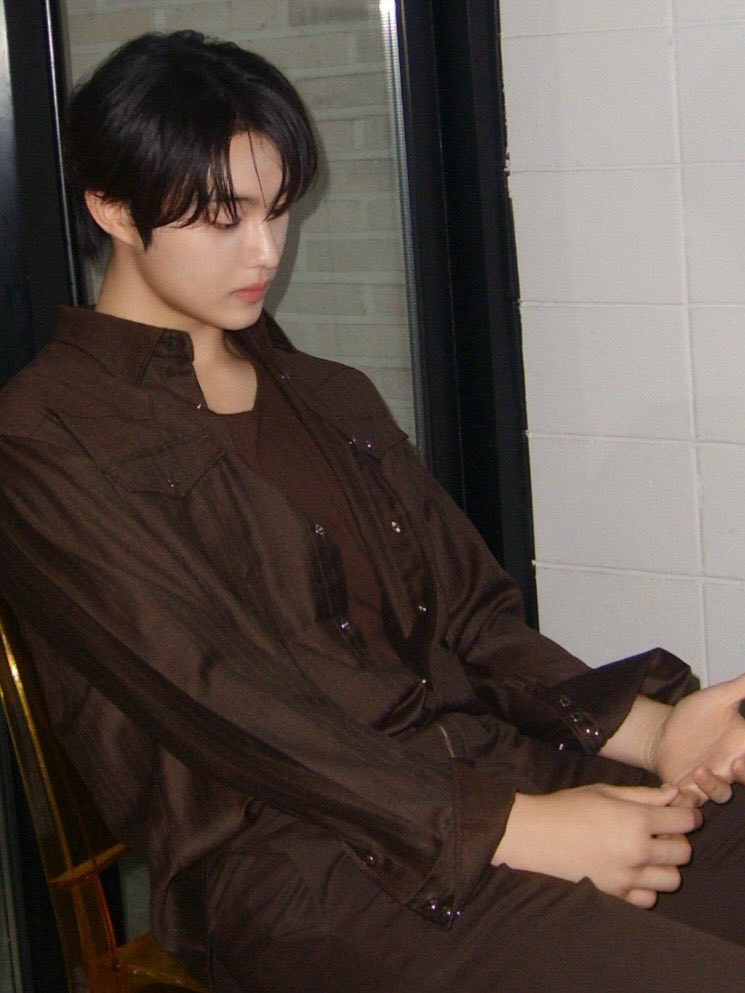 cix.official tweet media