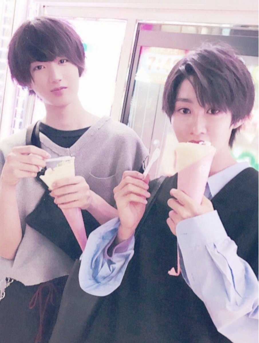 りん tweet media