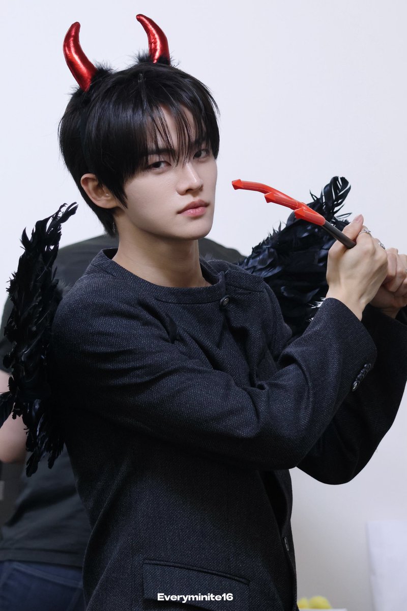 everyminite16's tweet photo. 2605014

#전민욱 #JEONMINWOOK 
#클로즈유어아이즈 #CLOSEYOUREYES https://t.co/5dyO0OxTpz
