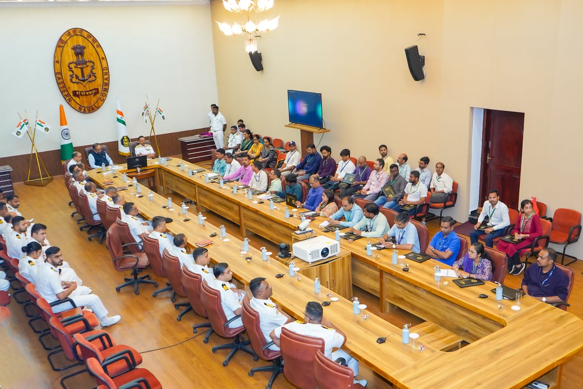 IN_HQENC's tweet photo. 40 scientists from @DRDO_India concluded their visit to #EasternNavalCommand as part of the DRDO Scientists Interaction Programme (#DSIP) with the Indian Navy, with a valedictory function held at Swarna Jyoti Conference Hall, #Visakhapatnam on 14 May 26.

The programme enabled professional interactions on advanced defence technologies, ongoing research and future capability development for the #IndianNavy, strengthening DRDO–Navy synergy.

RAdm M Murali Mohan Raju, CSO (P&A), HQENC awarded certificates to participants in the presence of Dr Abraham Varughese, Director NSTL and Dr Amit Sharma, Director DISB. #AtmanirbharBharat