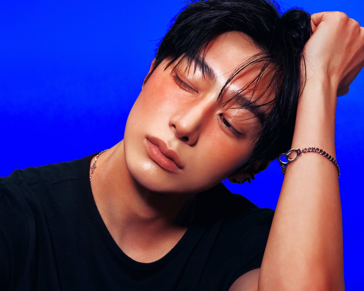 hyungwon things tweet media