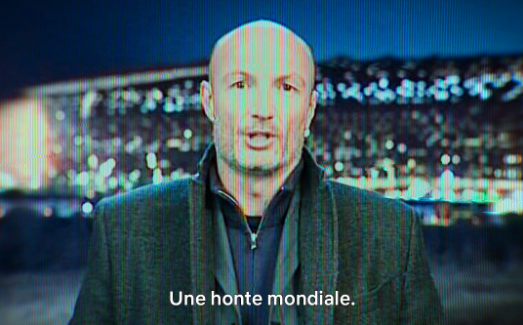 WinamaxSport's tweet photo. 📺 Habituellement vendeur de voitures, Frank Lebœuf est bien présent dans le documentaire "Le Bus" de Netflix ! https://t.co/H8IuUqrmEc