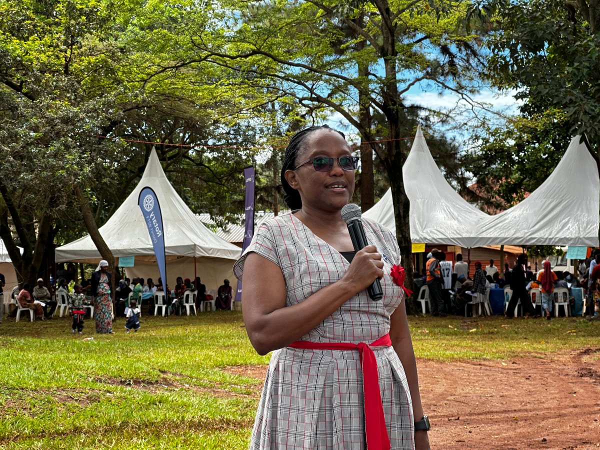 dfcugroup's tweet photo. “At dfcu Bank, touching and impacting lives is what truly matters to us. Through our three-year, UGX 1 billion partnership with Rotary Uganda, we are bringing medical care closer to the communities we serve.” Kate K. Kiiza, ED, dfcu Bank said at the #dfcuHumanityDay in Walukuba. https://t.co/LYOFjMYJkb