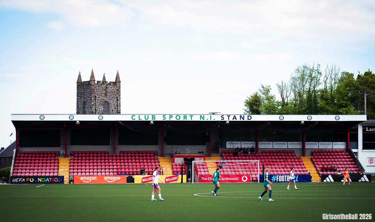 GirlsontheBall's tweet photo. 📍 INVER PARK

Final trip to Northern Ireland for this year's U17 Euros.

England play Poland for the final UEFA spot at U17 #FIFAWWC in October. 

KO 16:00 BST. Live on https://t.co/AHSWOD5IrG.

#ENGPOL | #WU17Euro | #GOTBLive https://t.co/pWB1gDHHgf
