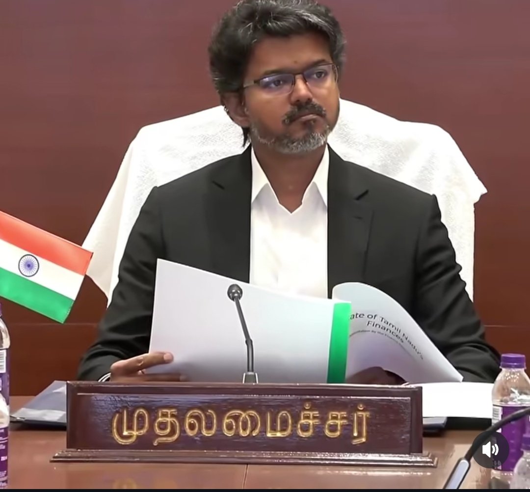 QueenKalki's tweet photo. மாண்புமிகு @CMOTamilnadu  @actorvijay @TVKVijayHQ அவர்களுக்கு, சிங்கப்பெண் சிறப்பு அதிரடிப்படை திட்டத்தில்  திருநங்கைகளும்  பாதுகாக்கப்பட வேண்டும். 20 ஆண்டு காலமாக திருநர் சமூகத்தின் உரிமைக்காக தொடர்ந்து போராடுபவள் என்ற முறையில் நம்பிக்கையுடன் தங்களை அன்போடு கேட்டுக்கொள்கிறேன். https://t.co/iiwqJJCIx1