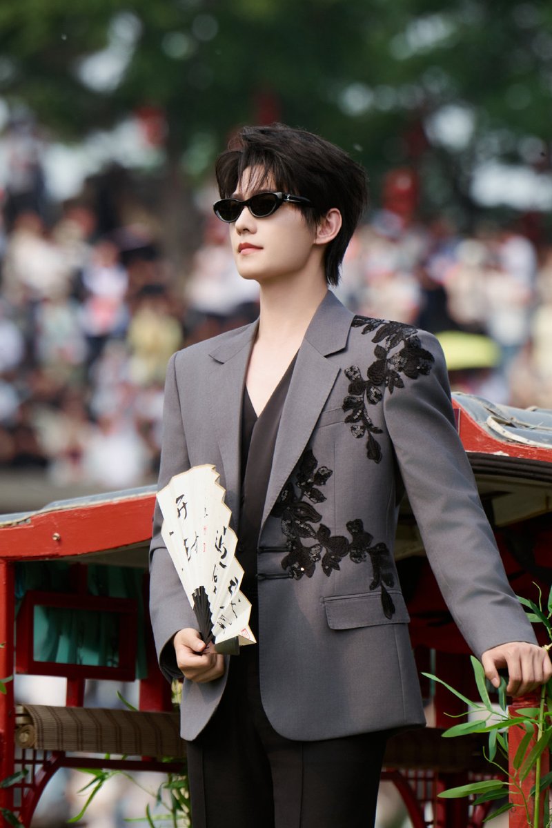 YANG YANG 杨洋 tweet media