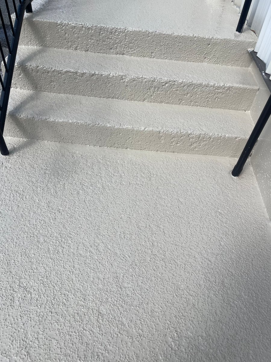 HouckTheChoice's tweet photo. Structural integrity meets a renewed finish.

Ready to restore your facility’s exterior? 

Let’s talk.

#HouckRestoration #CommercialRestoration #ExteriorMaintenance https://t.co/UVYdWHBeTz