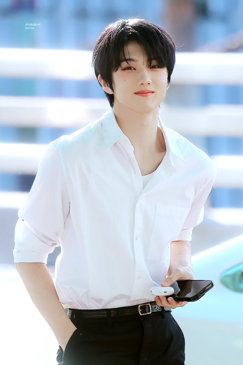강아쮜냥이˙ᵕ˙ tweet media