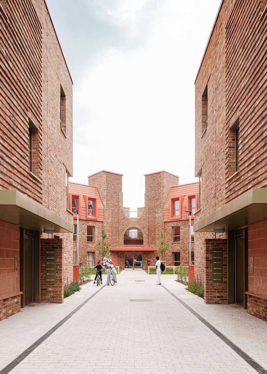 Archello tweet media