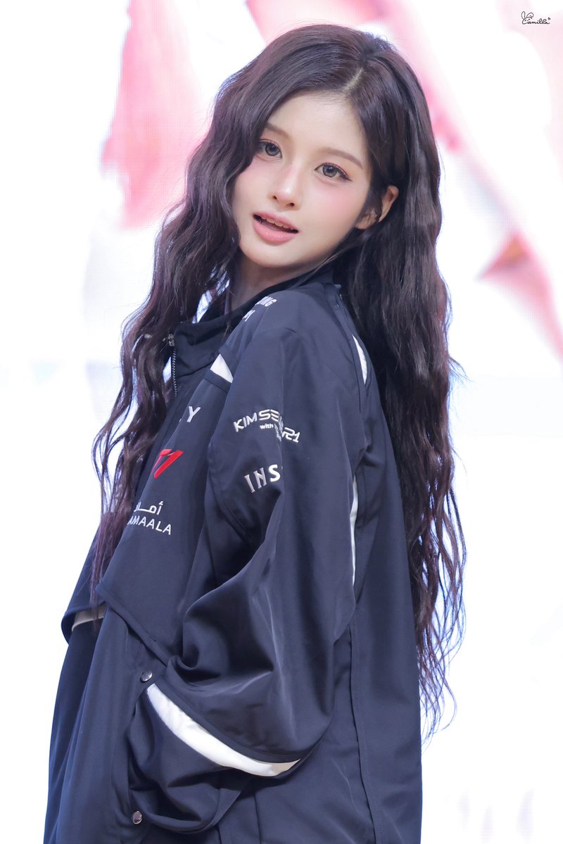 hihicamilla's tweet photo. 260514 🖤
#엔믹스 #NMIXX #설윤 #SULLYOON https://t.co/FRl8jFQyhX
