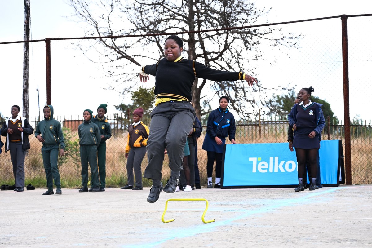 Netball_SA's tweet photo. From drills and footwork sessions to moments of encouragement on and off the court πβ¨
Todayβs @TelkomZA Netball Clinic is all about building confidence, sharing knowledge, and inspiring the next generation to stand tall.
#TelkomStandTall #FirstPassToCrown #TelkomNetball https://t.co/dEtjywZwQK