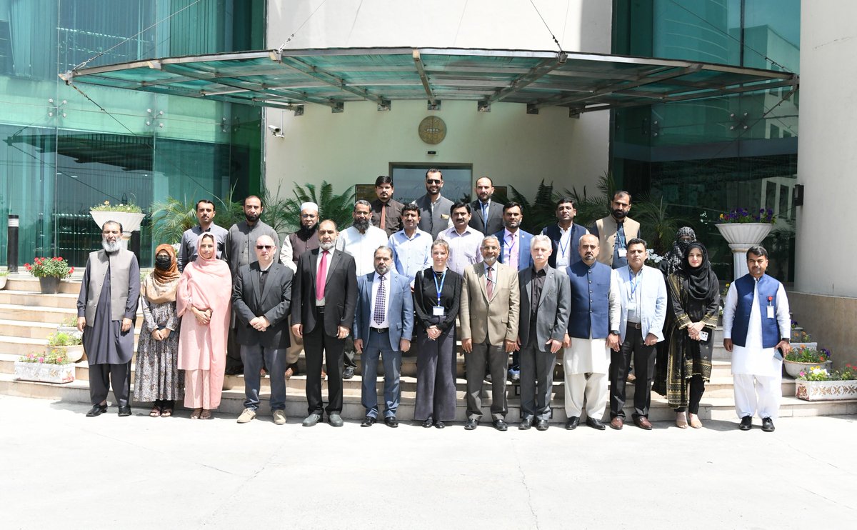 IAEANS's tweet photo. Recently in #Pakistan 🇵🇰, @IAEAorg, together with international experts, supported national efforts to strengthen the safe management of radioactive waste in line with IAEA safety standards 📘.

Hosted by Pakistan Nuclear Regulatory Authority and with support from @IAEATC 🤝, 25 regulators and operators gained a wider understanding of the importance of this topical area 📚 as well as the efforts needed to further enhance their capabilities for the safe management of radioactive waste throughout its life cycle.

🔗 Read more about IAEA support in radioactive waste and spent fuel management: https://t.co/kJ55Deau6j