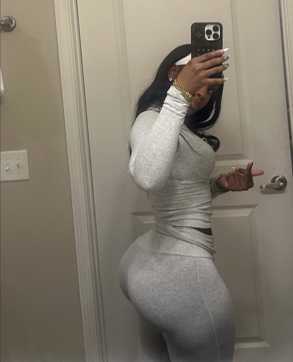 kelly slay tweet media