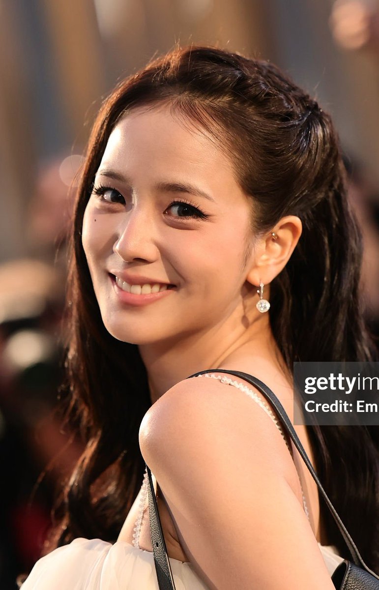 KPOP Girl Groups News tweet media