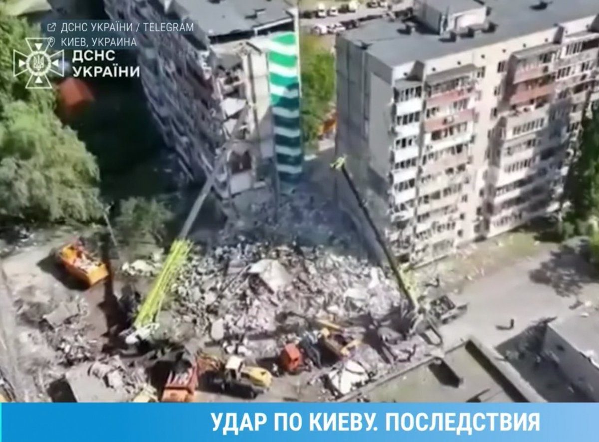Олег Красавин tweet media