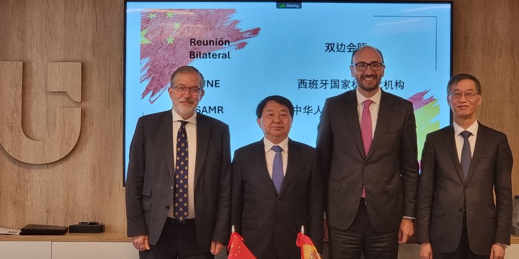 UNE Asociación Española de Normalización tweet media