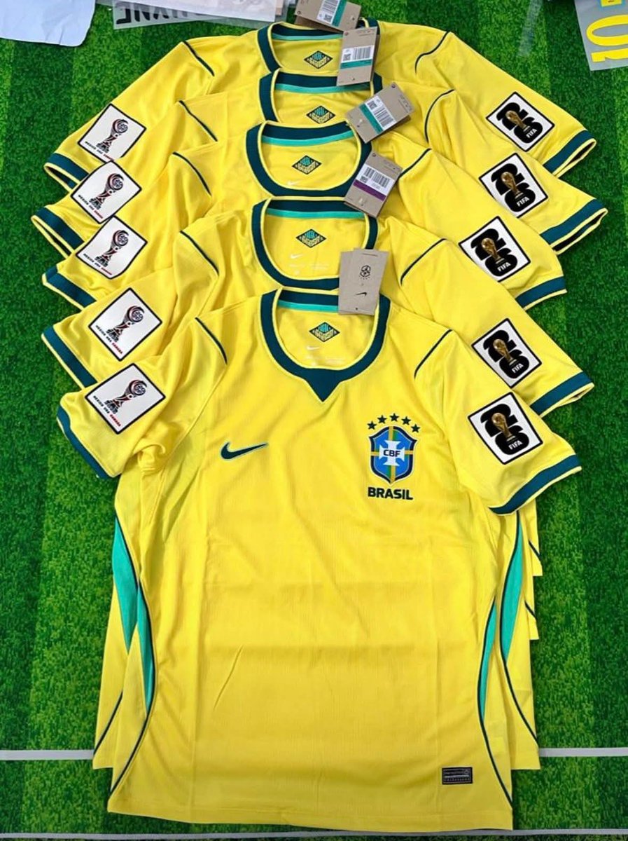 YIYIoficial_'s tweet photo. Copa já tá aí e você ainda não tem o seu manto?

Vem com a YI YI então! 🇧🇷

Tanto as versões Jogador quanto Torcedor na melhor qualidade e aquele precinho bom demais.🔥

Segue o link da Bio e vem fazer um orçamento! https://t.co/kGSKjLjvw7