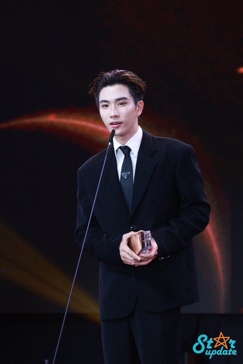 Starupdate.com tweet media