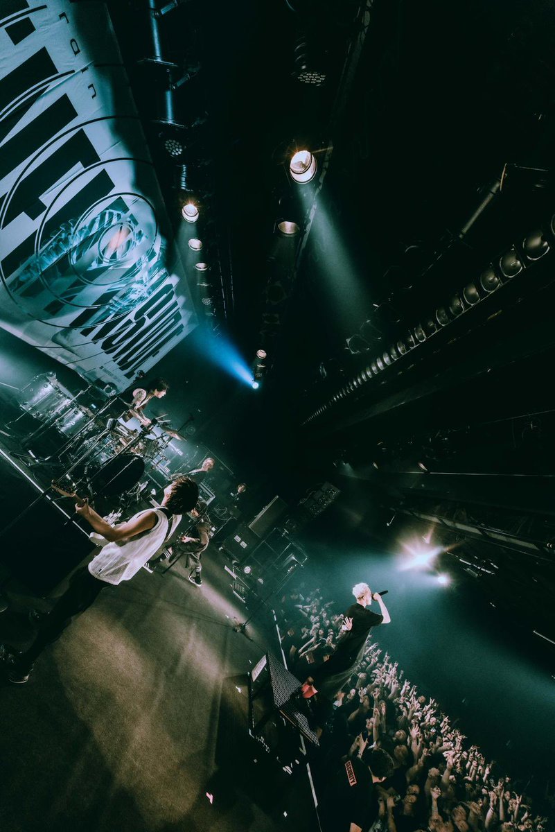 coldrain_official tweet media