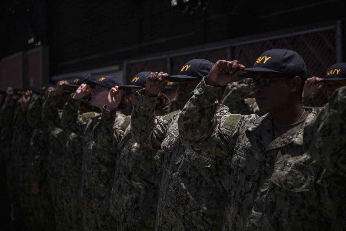 NavyRTC's tweet photo. Recruit Training Command was honored to host Rear Adm. Michael Van Poots, Deputy Commander, Submarine Forces, during the capping ceremony at boot camp. The capping ceremony signifies recruits becoming Sailors at the end of RTC’s crucible event, Battle Stations. https://t.co/mgMqI0obwy
