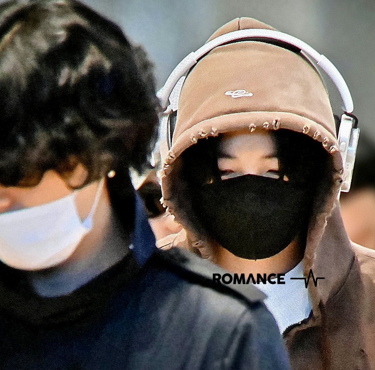 harujukyu's tweet photo. kepala keluarga di depan (pt. 2) https://t.co/DhpzsrxGTb