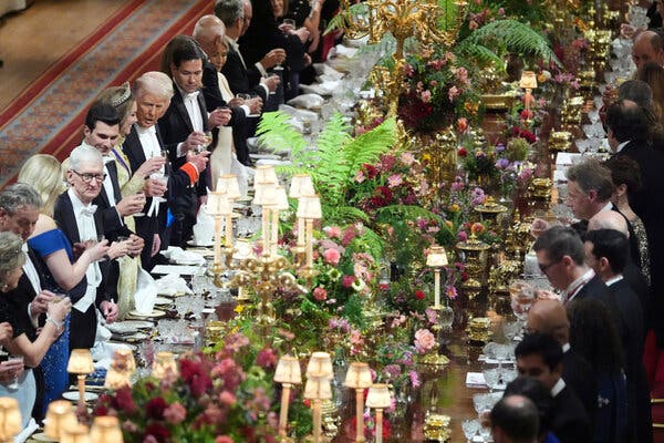 chainbriefx's tweet photo. BREAKING: 🇺🇸🇨🇳 Trump reportedly attending Chinese state banquet held in his honor https://t.co/29uIX4nVqW